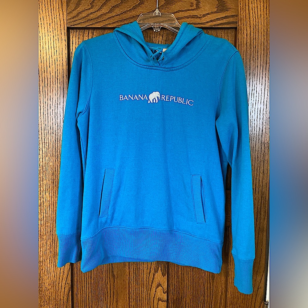 2/$15 - Banana Republic blue hoodie sweatshirt with kangaroo pocket